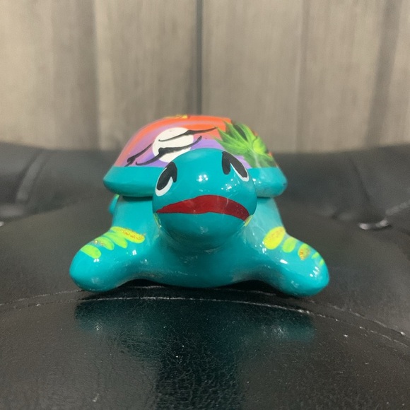 Mexico Talavera Teal Sea Turtle With Sea Scene Hand Painted Mexican Trinket Box - Picture 4 of 7